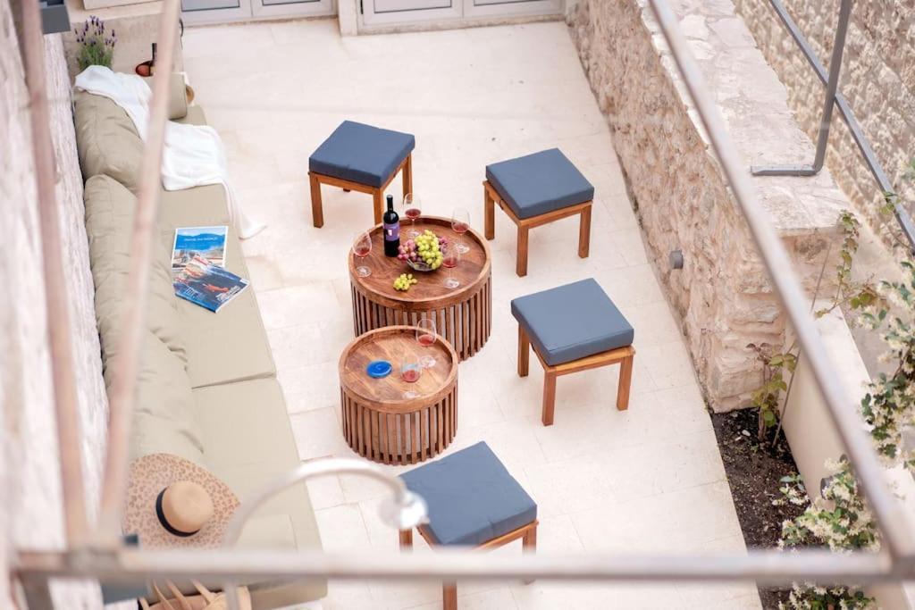 Dida Hvar Ferienhaus